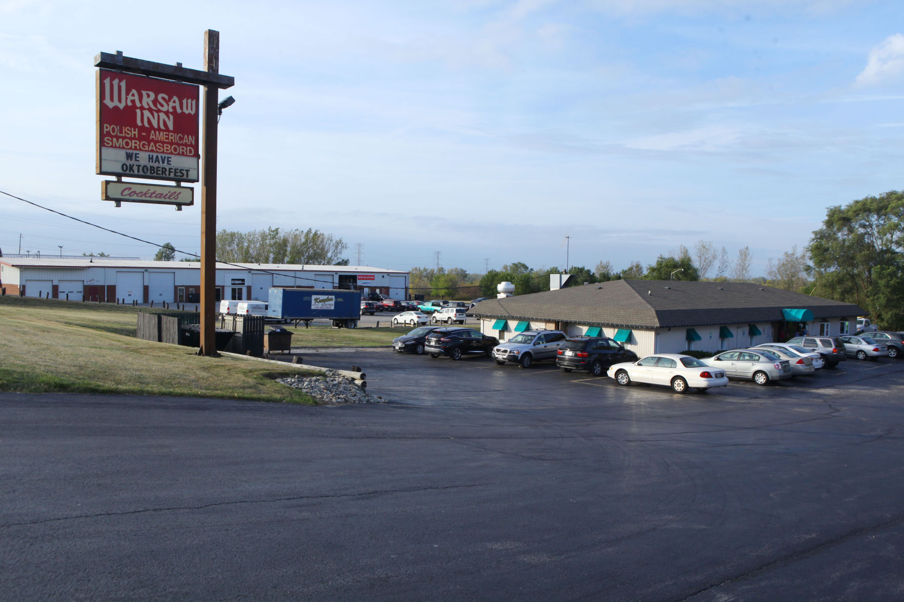 Warsaw Inn